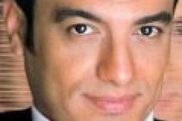 بالفيديو: إيهاب توفيق يطرح برومو أغنية "هيفضل مسيطر"