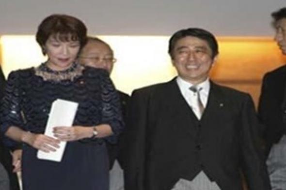 من بينهن ابنة رئيس وزراء سابق .. 5 نساء يشغلن حقائب وزارية من 19حقيبة باليابان