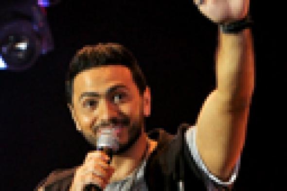 تامر حسني يزور الكلية الكندية قريبا!