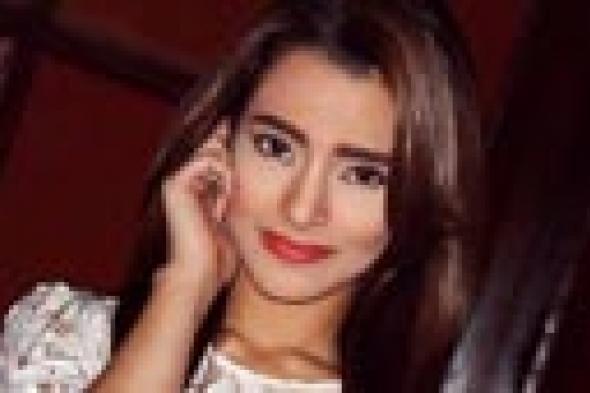 كارمن سليمان في "دبي" بسبب "حبيبي مش حبيبي"