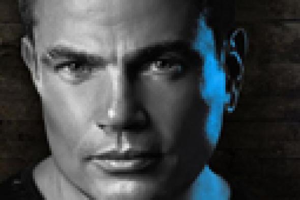 رغم التسريب.. "روتانا" لم تنته من طباعة ألبوم عمرو دياب "شفت الأيام"!