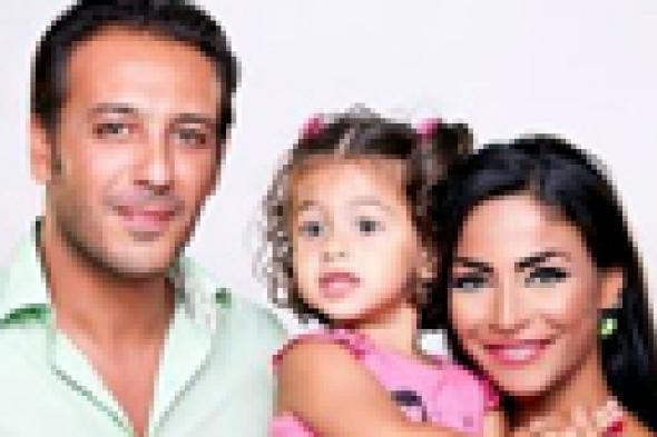 زوج دوللي شاهين عن سبب طلاقهما: وصلنا إلى مرحلة شعرنا فيها أننا صحاب