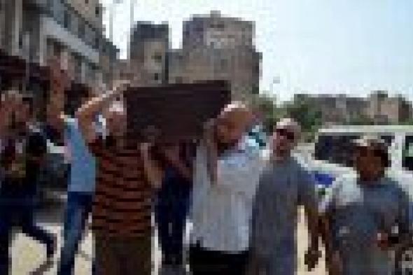 بالصور: تشييع جثمان يوسف عيد وسط غياب تام للفنانين