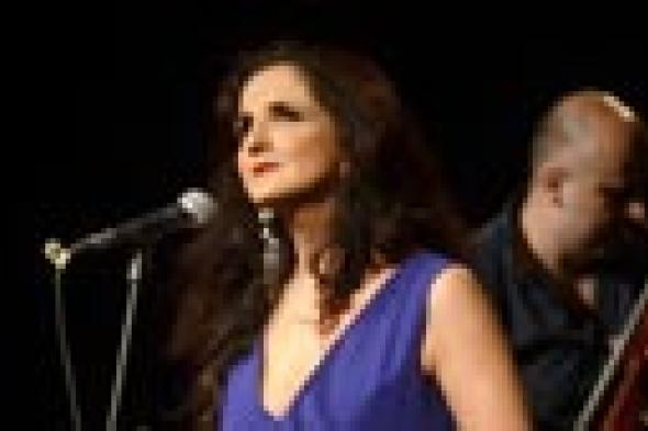 تانيا صالح تتعرّض لهجوم شديد بسبب "إيدنا بصباطك"