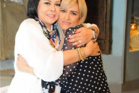 سيمون: "تاكسي" سبب شهرتي وفاتن حمامة قالت لي "أنتِ مجنونة"!