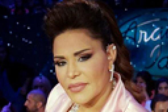 بالفيديو- أحلام تدفع صحفيين للانسحاب من مؤتمر Arab Idol.. والسبب؟