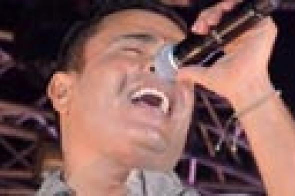 اسمع: عمرو دياب يهني جمهوره بعيد الأضحى برسالة صوتية