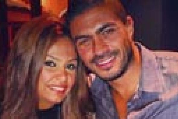 صورة- خالد سليم يتحول لـZorro من أجل الاحتفال بعيد زواجه