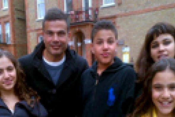 صورة: جانا تهنيء والدها عمرو دياب بعيد ميلاده الـ53