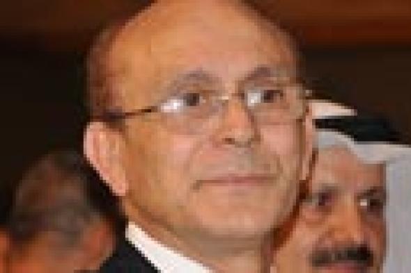 محمد صبحي على كرسي المذيع للمرة الأولى في "على بلاطة"