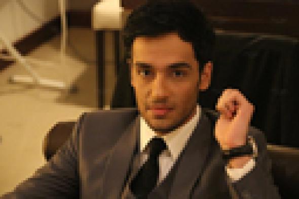 في سرية تامة.. رامي جمال يدخل القفص الذهبي مع المطربة ناريمان