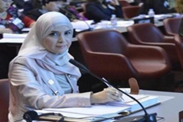 د أمل القبيسي : دور المرأة بالإمارات قائم على خيارات تنموية