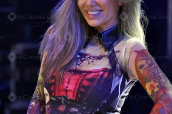 نيكول سابا تفوز بشخصية "شهرزاد" بعد منافسة مع منة شلبي وغادة عادل