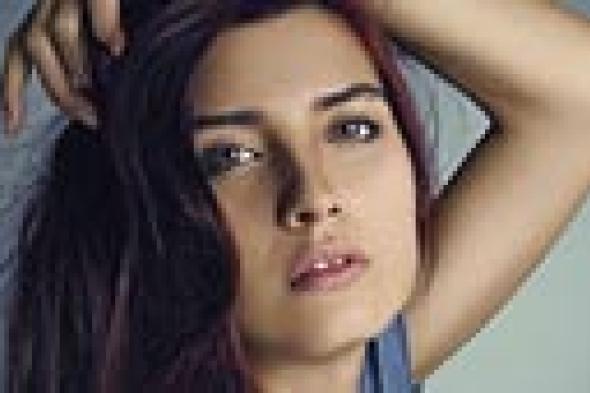 التركية "لميس" مرشحة للفوز بجائزة "إيمي"