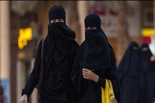 2014.. المرأة السعودية تراجع "أحوالها الشخصية"