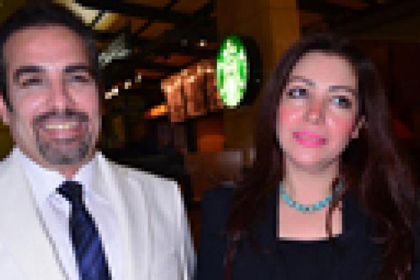 صورة- أحمد عبد العزيز وزوجته يحتفلان بـ "حديد" في ظهور نادر لهما سويا