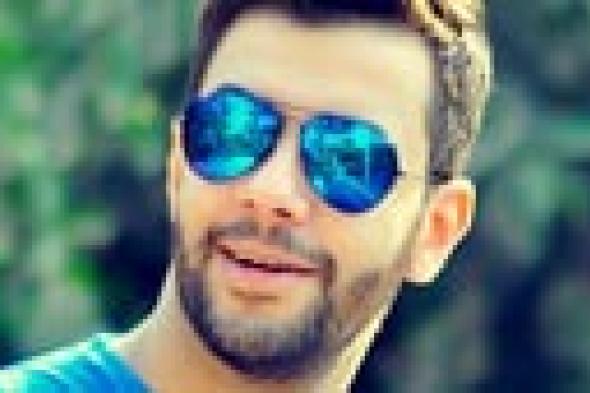 اسمع- "فينه يا ليل" تعيد أحمد عزت للغناء