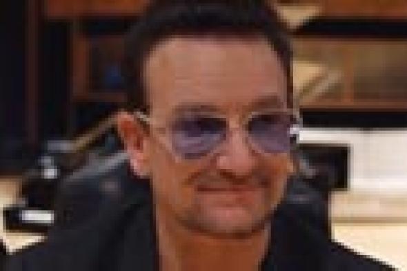 بالفيديو- "U2" يعتذر عن إجبار مستخدمي "iTunes" على تحميل ألبومه مجانا