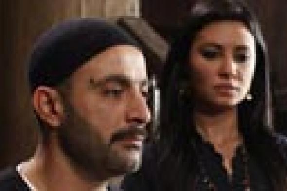 شارك برأيك- هل "الجزيرة 2" مؤيد أم معارض لـ 25 يناير؟