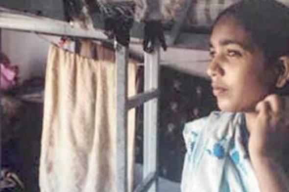 وجوه «نساء مهمشات» تعبر عن حال الآسيويات