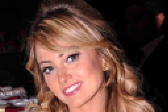 بشرى: استبعادي من مسلسل عمرو دياب معناه توقف العمل ككل