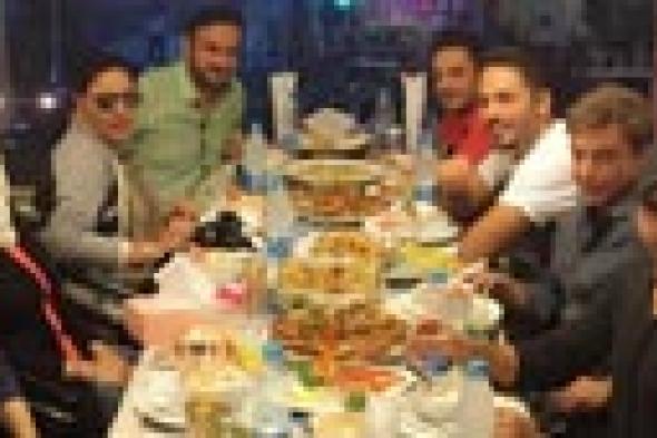 صورة- إسكندرية تجمع بين أحلام ورامي عياش على العشاء