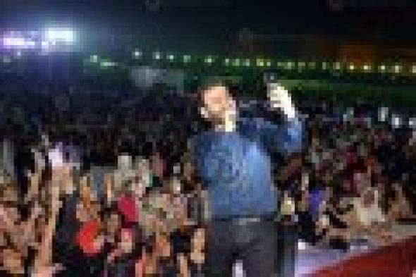 بالصور.. كريم محسن يُشعل حفل تخرج مدرسة EGC