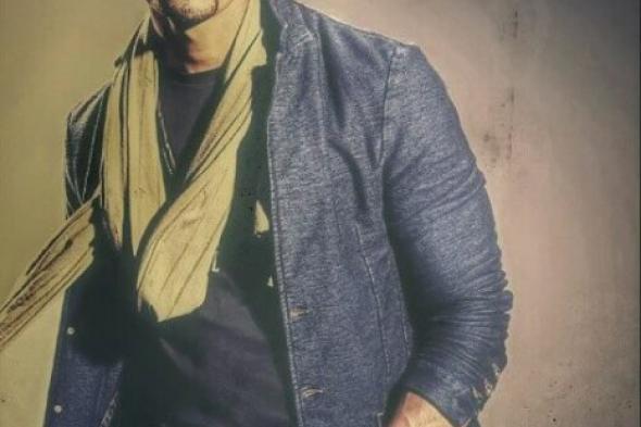 محمد رمضان يفاجئ جمهوره بـ"غريب أوباما" في رمضان 2015