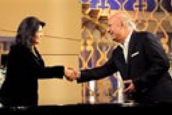 بالفيديو- عمر خيرت يمازح جمهوره بمناسبة بلوغه 67 عاما