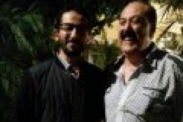 حلمي في أول تعقيب على مرضه: "وإذا مرضت فهو يشفين"