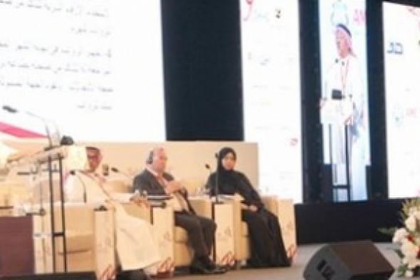 «العمل»: 9 قرارات تدعم عمل المرأة السعودية في القطاع الخاص مطلع 2015