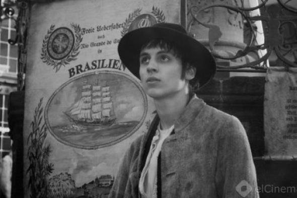 عرض Home From Home: Chronicle of a Vision اليوم بسينما "زاوية" ضمن بانوراما الفيلم الأوروبي