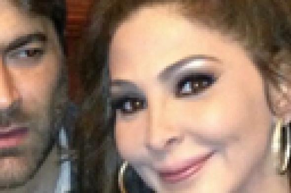 إليسا لوائل كفوري بعد طرحه لألبومه الجديد: لا عجب أنني أحب كل كبيرة وصغيرة فيك!