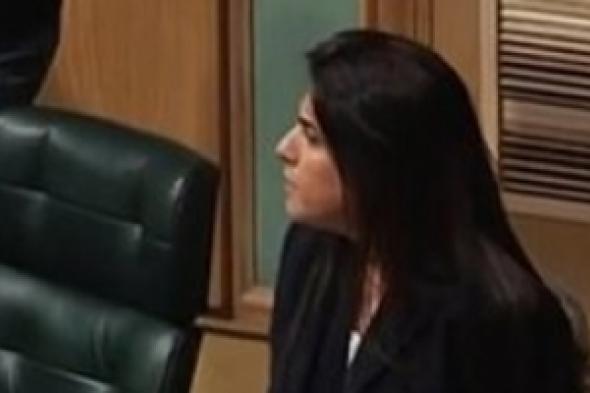 بالفيديو:  نائب برلماني اردني لزميلاته: انضبوا بالبيت واتعطروا احسنلكوا