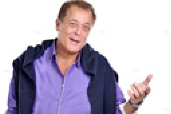 مهرجان المسرح العربي يكرم محمود عبد العزيز