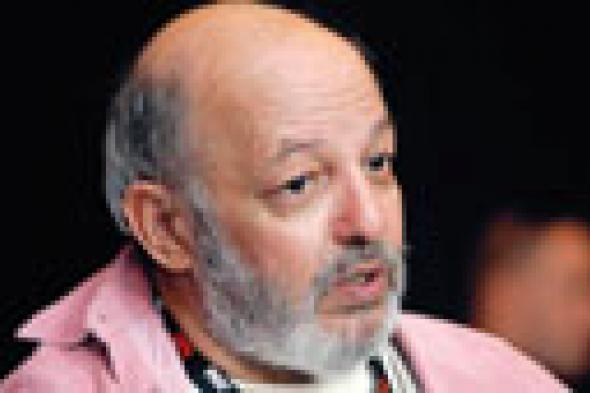 محمد خان يعتذر عن عدم رئاسة لجنة تحكيم مهرجان دبي للإصابة