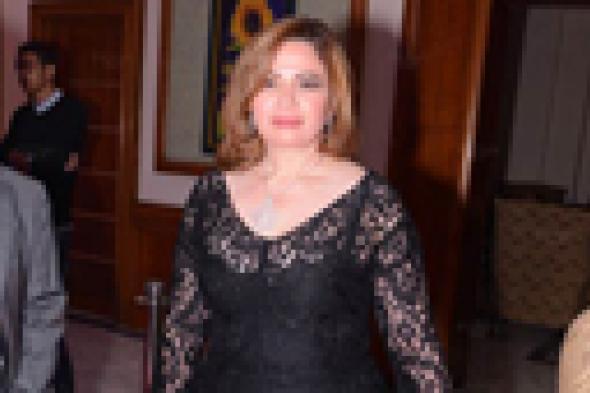 إلهام شاهين توضح حقيقة تصريحات "ياريتني مدرعة والجيش يحارب بيا الإرهاب"