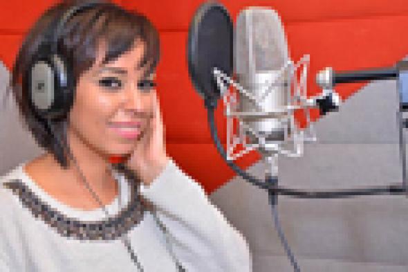 بالصور- مروة ناجى تسجل أغاني مسرحية علي الحجار "وبحلم يا مصر"