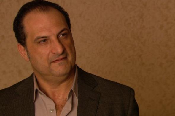 خالد الصاوي يشيع جنازة والده من مسجد الحصري اليوم