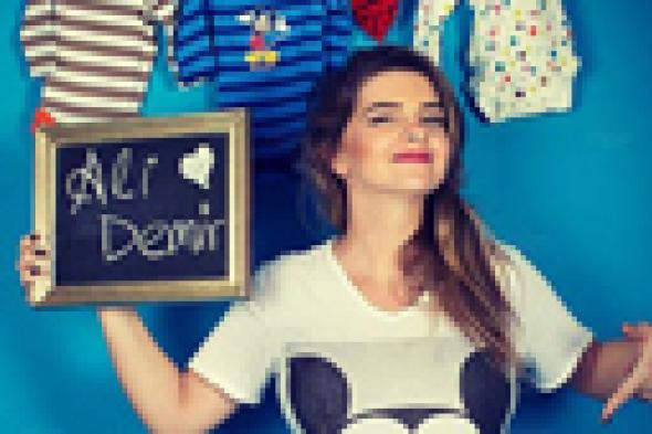 ابنة "السلطانة هويام" تُرزق بطفلها الأول‎