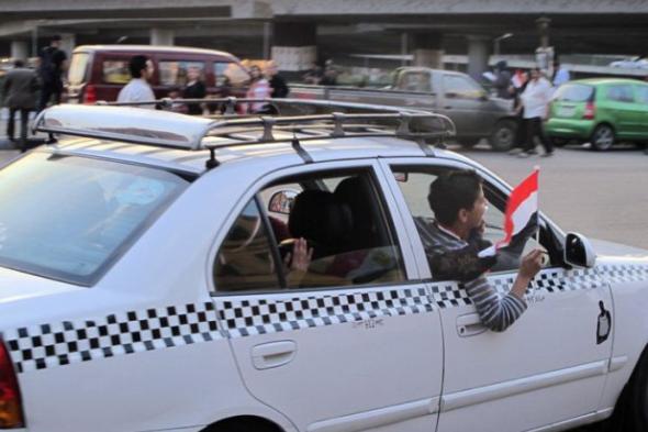 مناقشة للفيلم الوثائقي "طرق القاهرة" في زاوية الخميس المقبل