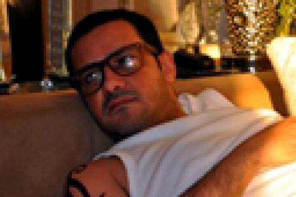 "الخلبوص" محمد رجب يفضل موسم الصيف عن أجازة نصف العام
