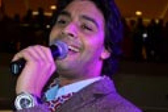 بالصور- أحمد جمال يحتفل مع جمهوره في "صن سيتي"