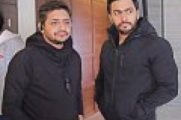 بالصور: تامر حسني بـ"لوك" جديد في كليب "180 درجة"