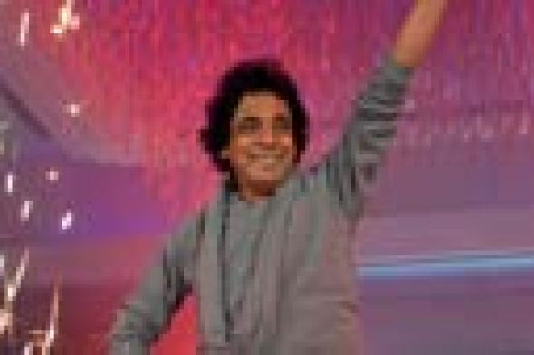 بالصور- محمد منير يختتم مؤتمر الأورام الدولي السابع
