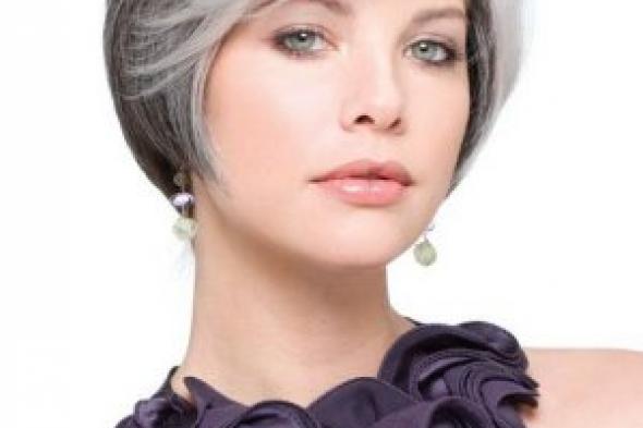 أسلوب الحياة غير الصحي يعزز الشيب المبكر