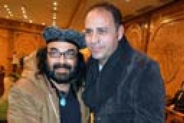 بالفيديو- أبو الليف يفقد أعصابه ويحتد على أحد المدعوين لعقد قران مي كساب و"أوكا"