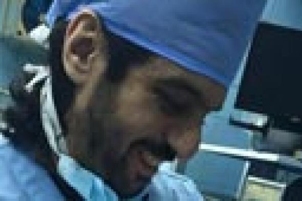 صورة- بهاء سلطان مع "كادي" و"كاندي": هكذا يفرح الآباء عندما يرزقون بتوأم!