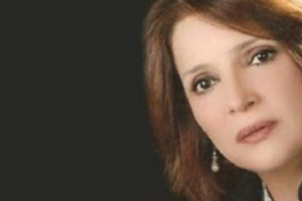 سناء عبد الرحمن ممرضة في دنيا الورد