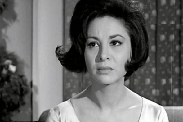 إغلاق "سينما فاتن حمامة" بالمنيل وعرضها للبيع